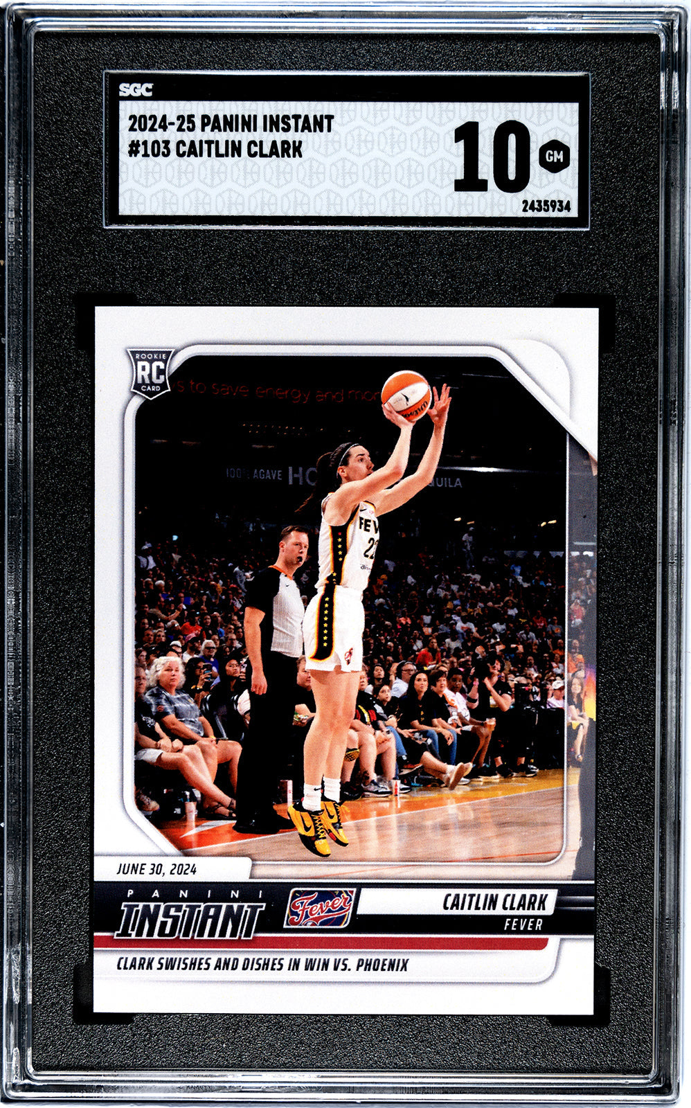2024 Caitlin Clark Panini Caitlin Clark Collection RB-CC Caitlin Clark Record Breaker SGC 9