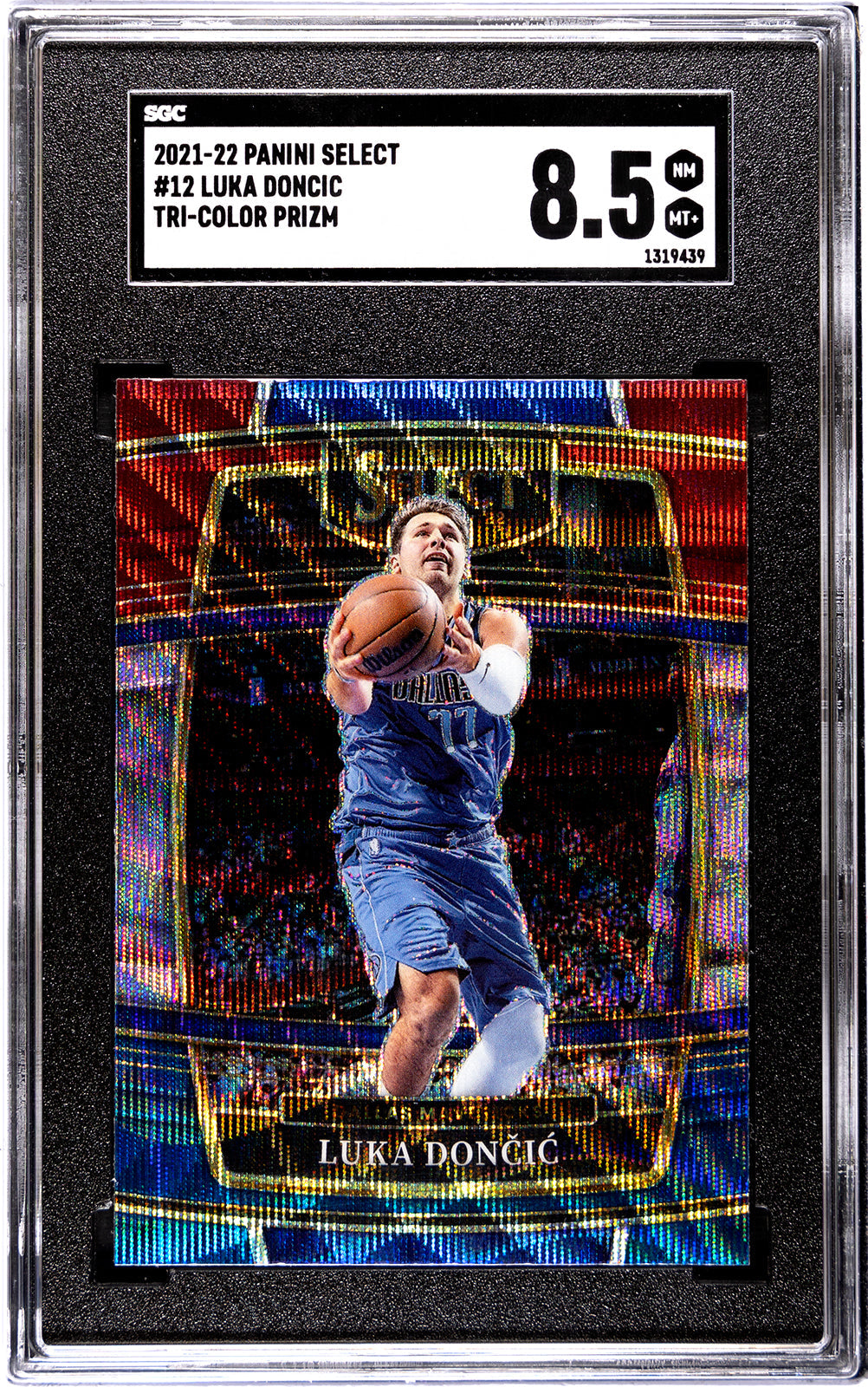 doncic_luka_2021-22_panini_select_12_luka_doncic_tri-color_prizm_sgc-grade-8pt5_auth-1319439